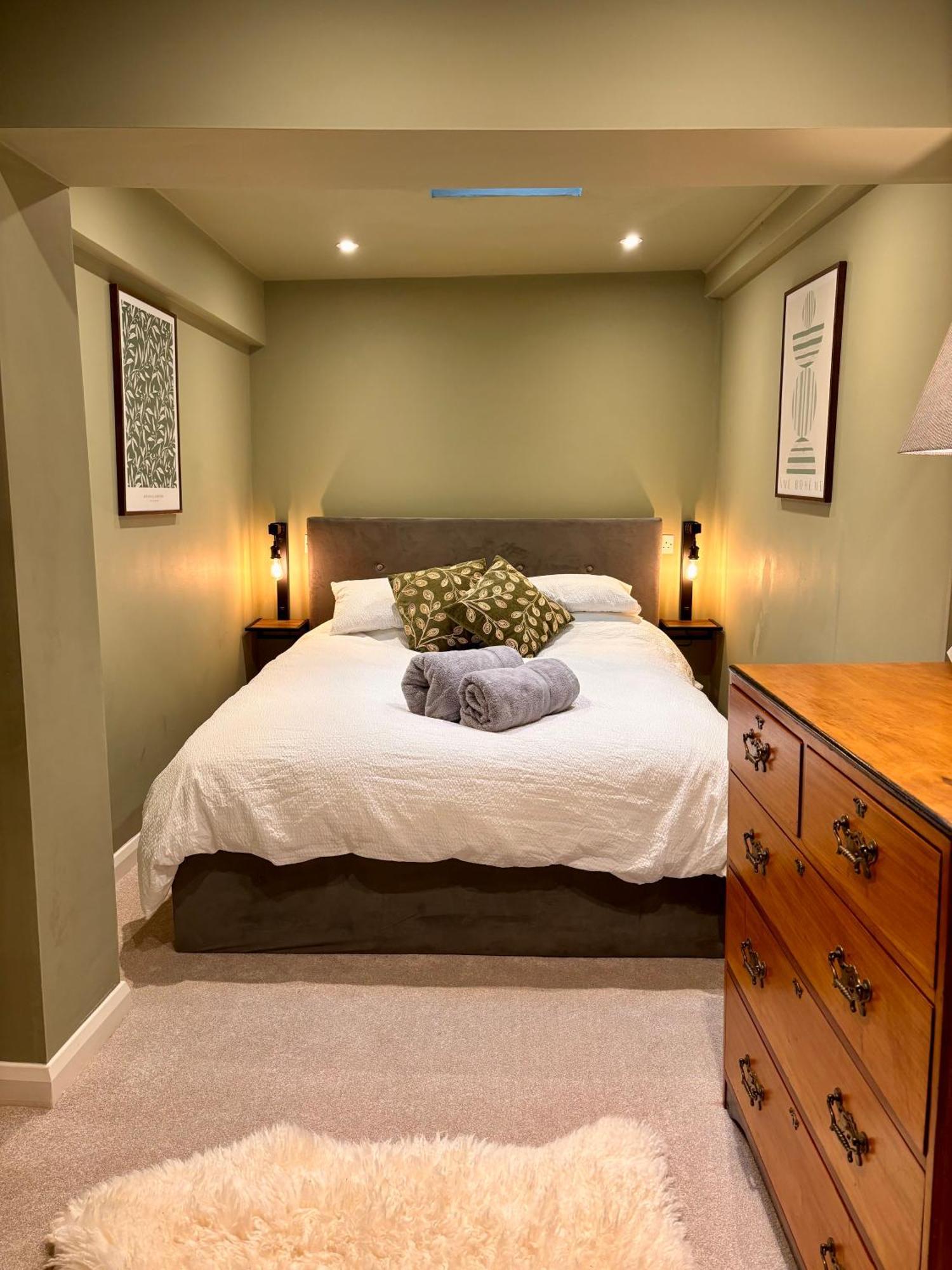 Viaduct River View & Outdoor Bath - Couples Retreat Calstock Экстерьер фото
