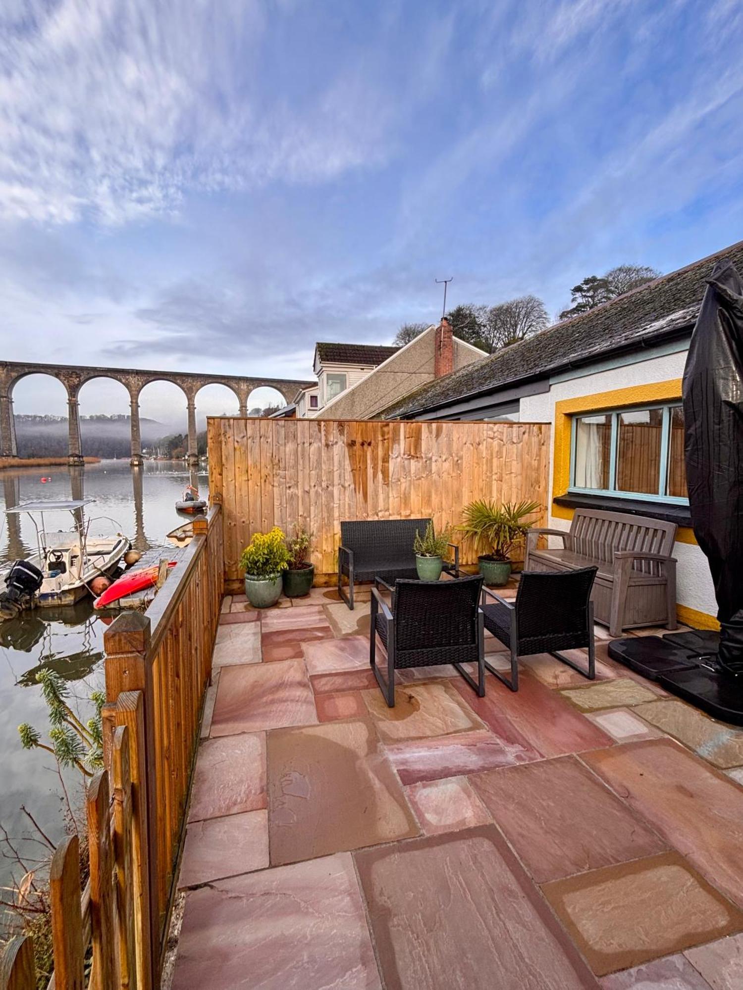 Viaduct River View & Outdoor Bath - Couples Retreat Calstock Экстерьер фото